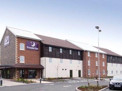 Premier Inn グラストンベリー エクステリア 写真